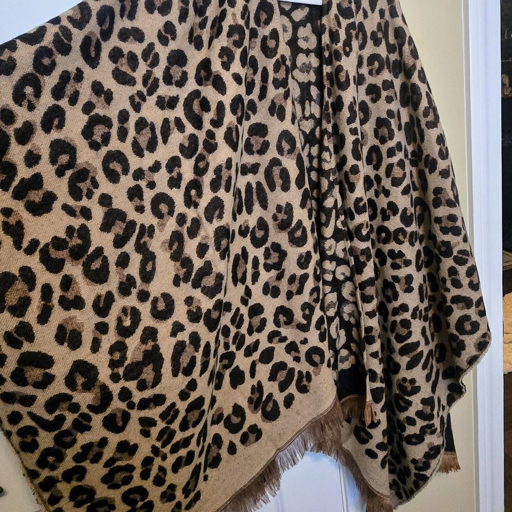 Leopard Print Shawl